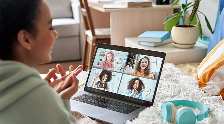 Video call with friends for Valentine's day