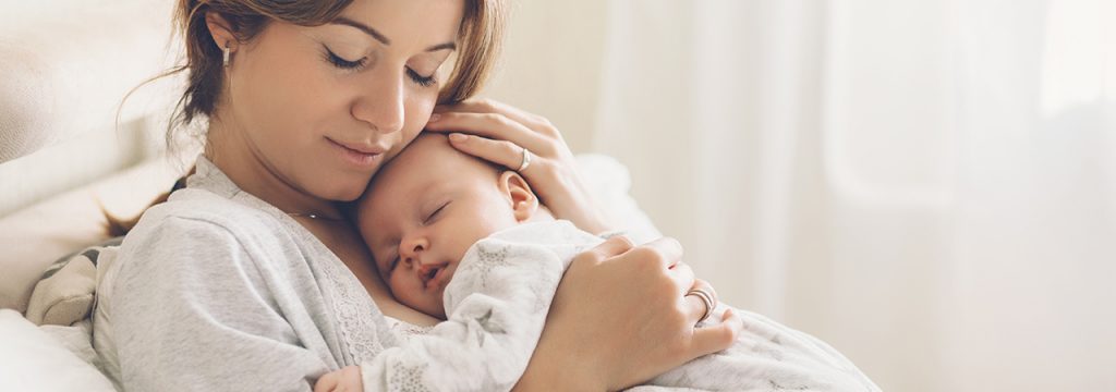 Thoughtful Gifts for New Moms After Birth