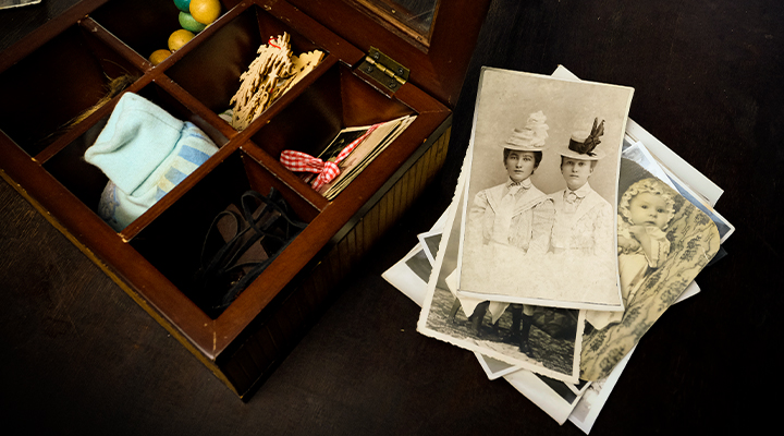 How to create a family lineage photobook