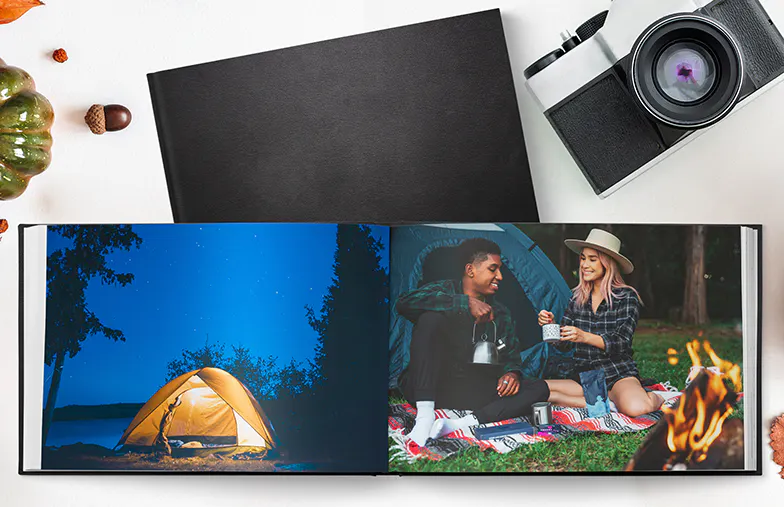 Old couple print large custom photos in leather photo album