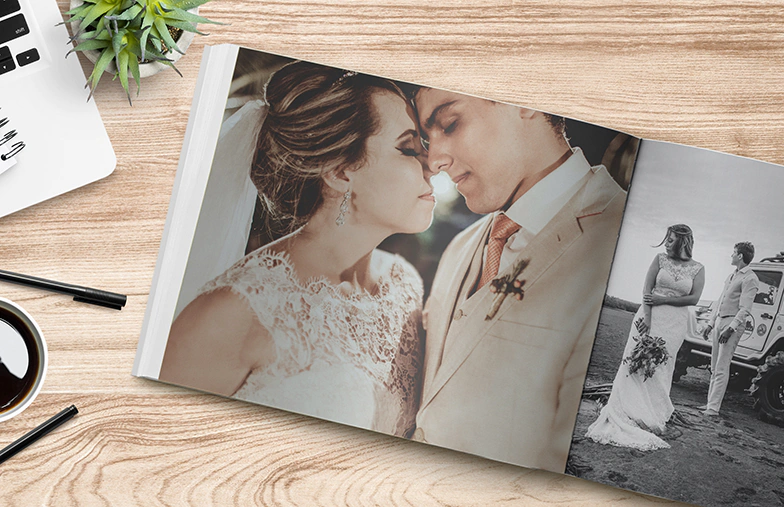 Snapshot Photo Book